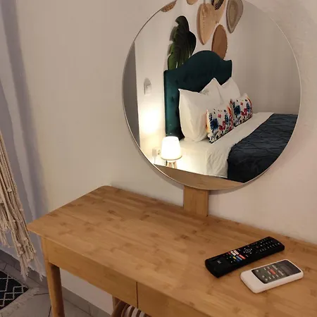 Mana Mia Seaside לפטוקריה