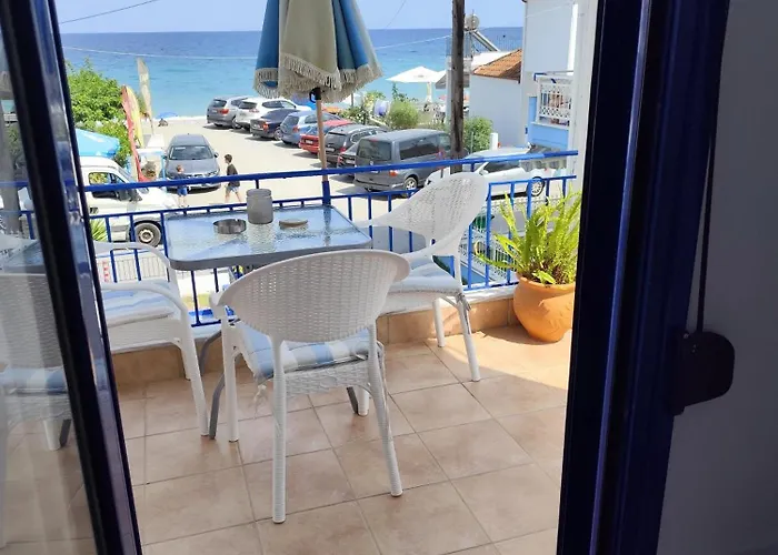Mana Mia Seaside Apartment Leptokaryá