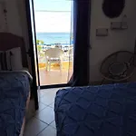 Mana Mia Seaside