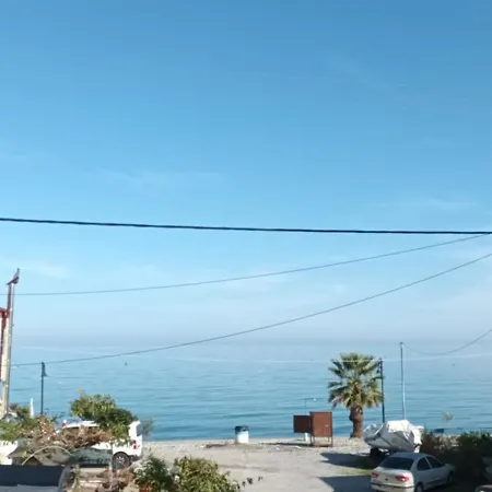 Mana Mia Seaside Apartment