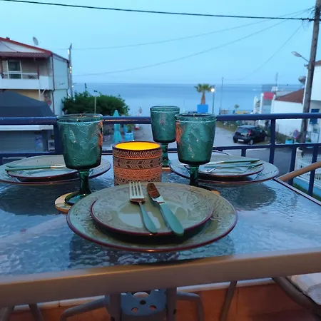 Mana Mia Seaside Apartment *