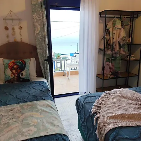 Mana Mia Seaside *